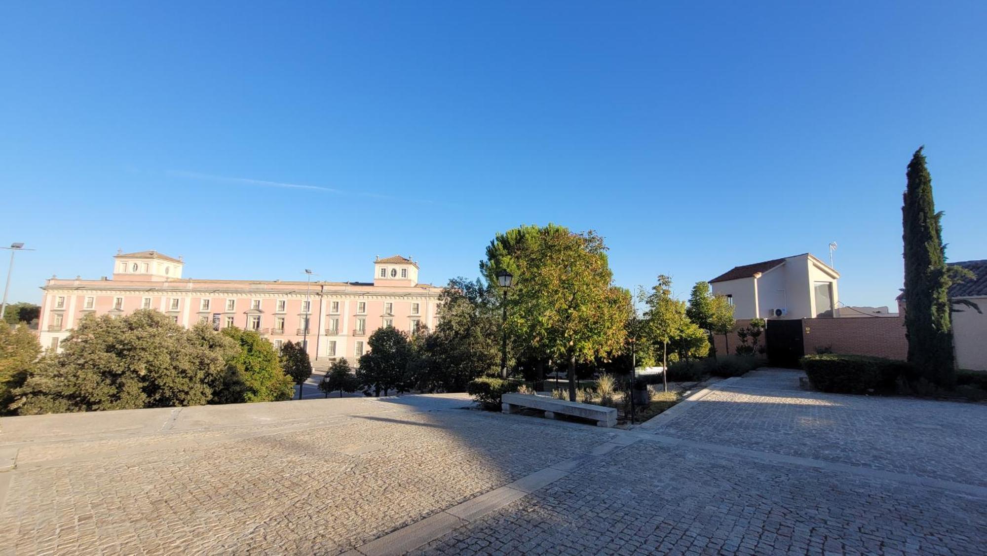 El Torreon Del Palacio Boadilla del Monte Kültér fotó